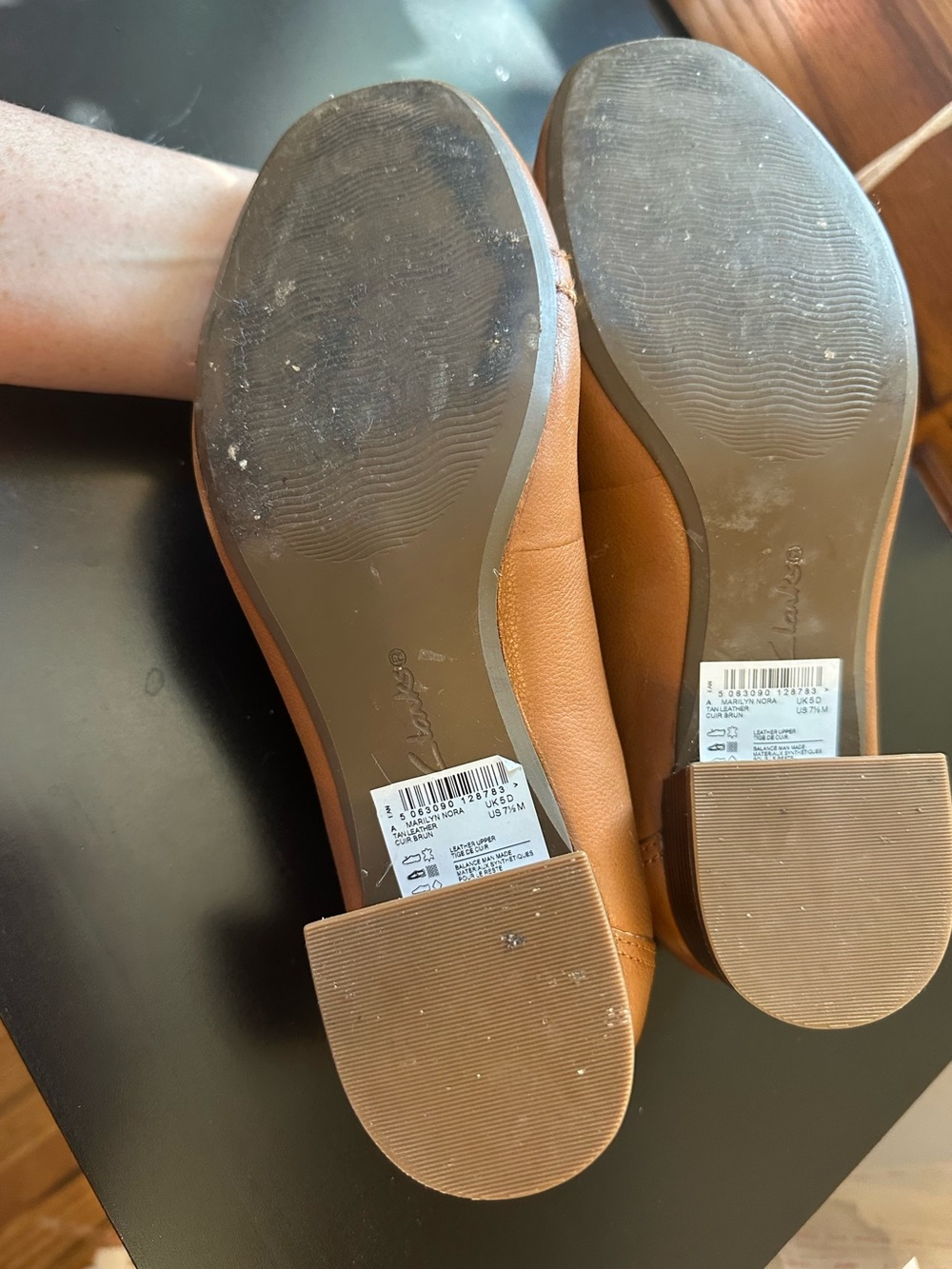 Clarks Marilyn Nora Tan Leather Block Heel Pumps Size 7.5 M - Picture 8 of 12